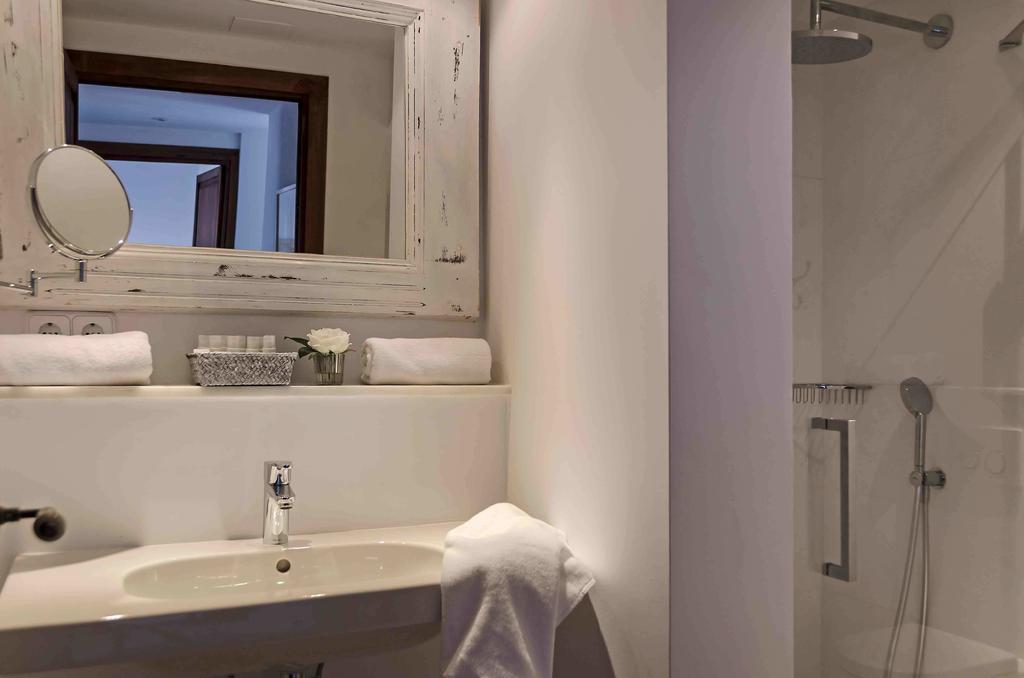 Staycatalina Boutique Hotel-Apartments Πάλμα ντε Μαγιόρκα Δωμάτιο φωτογραφία